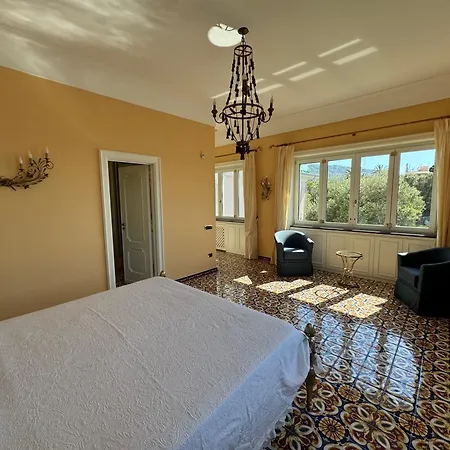 Villa Saran Sorrento