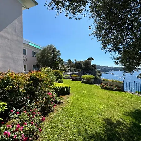 Saran Villa