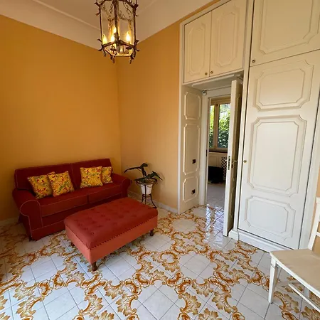 Saran Villa *
