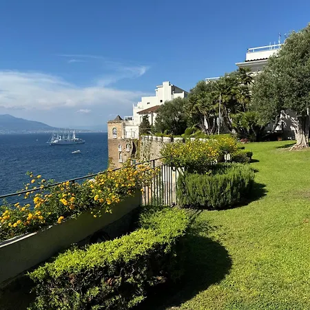 Villa Saran Sorrento