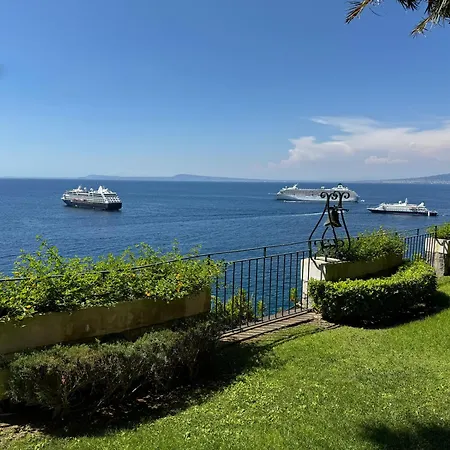 Saran * Sorrento